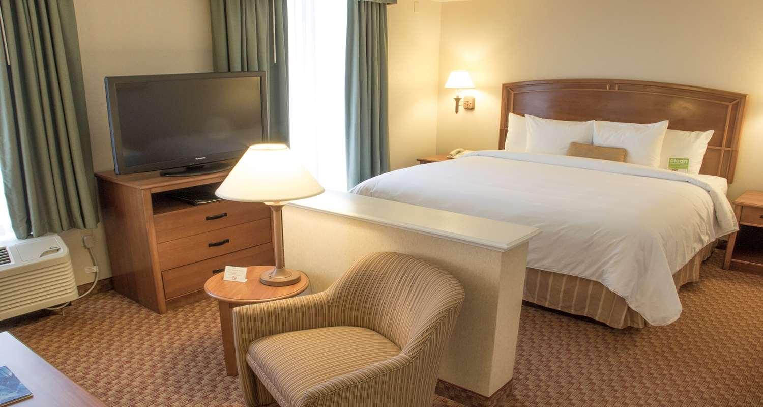 Best Western Plus Kendall Hotel & Suites The Crossings Esterno foto